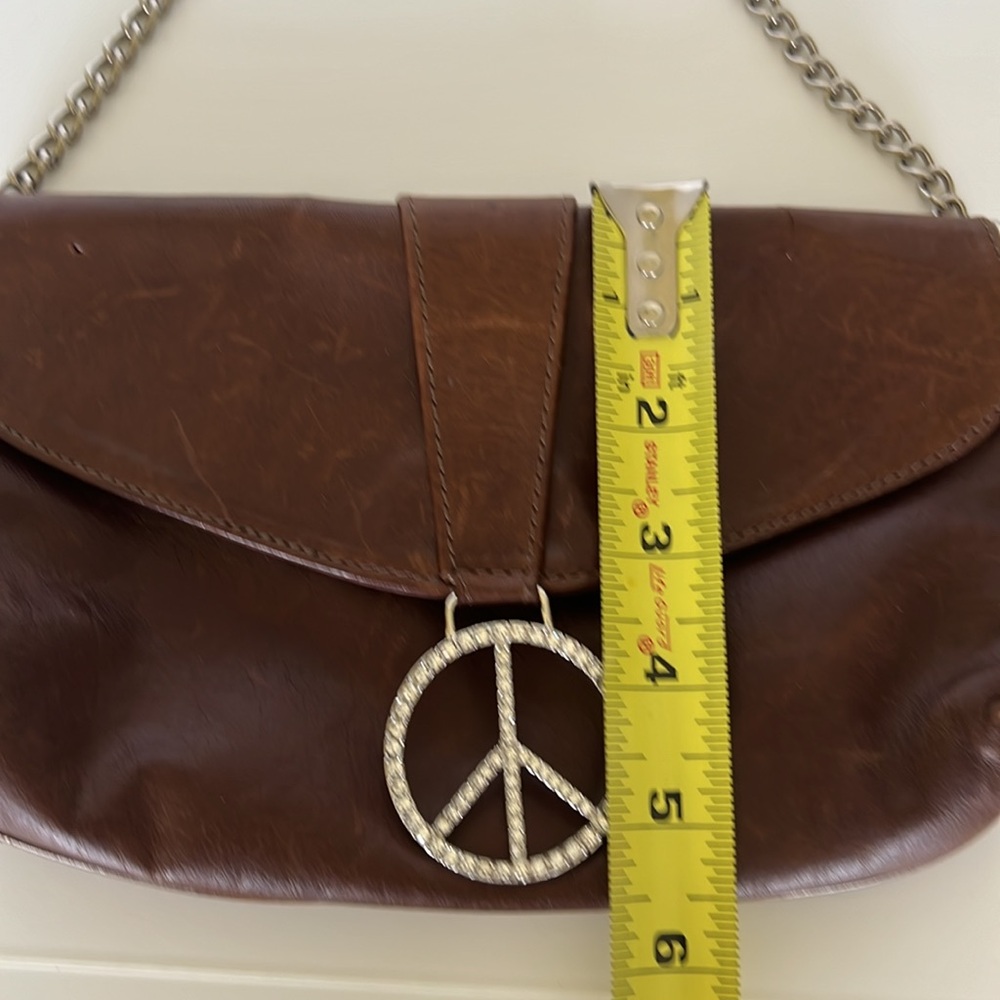 ❤️ Vintage Sherry Wolf Crystal Peace Sign Leather Convertible Clutch Bag w/Chain - Picture 11 of 15